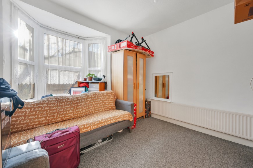 Buckland Road, E10