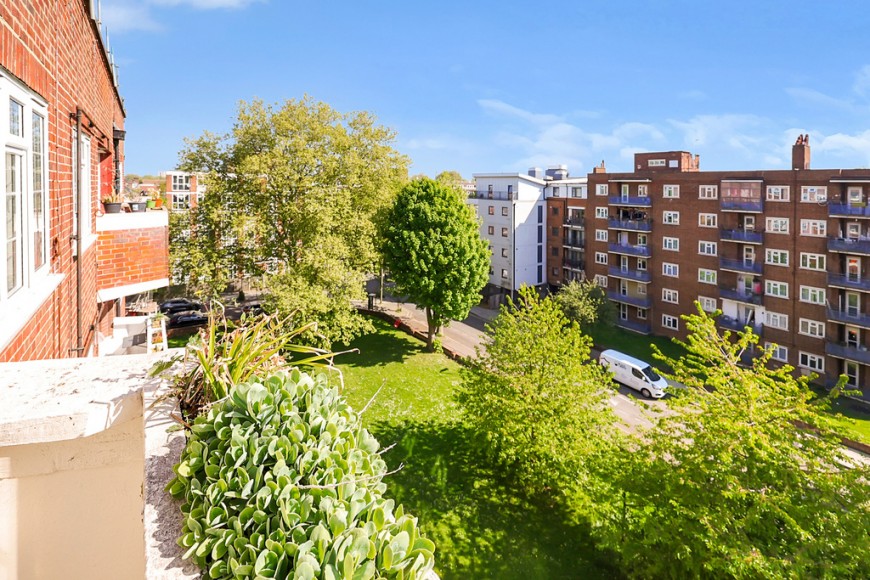 Frampton Park Road, E9
