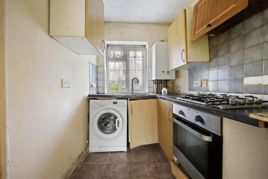 High Street South, E6