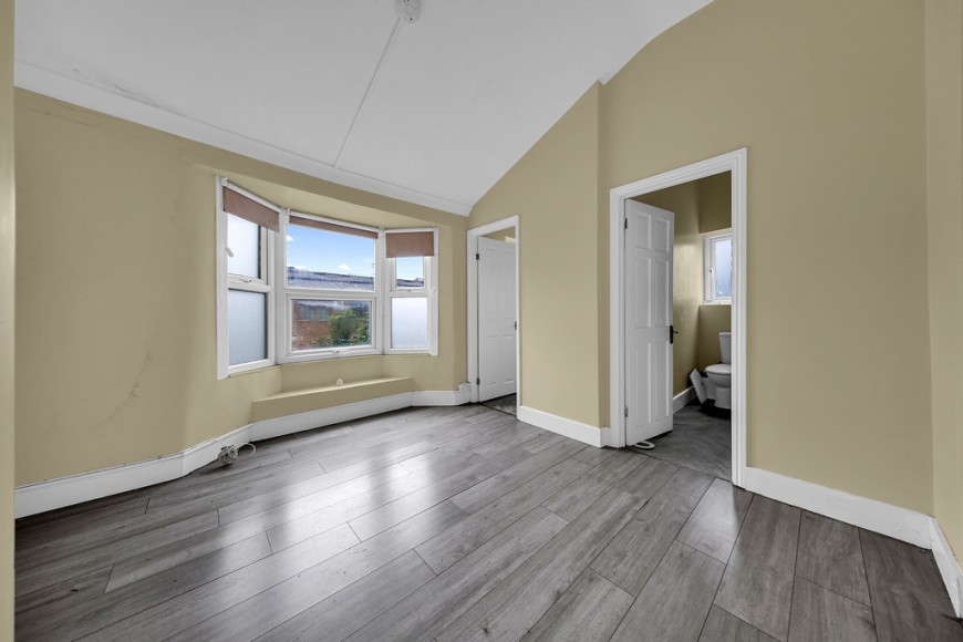 Little Ilford Lane, E12