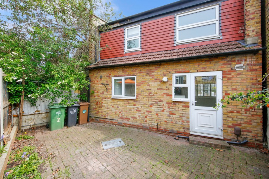 Trelawn Road, E10