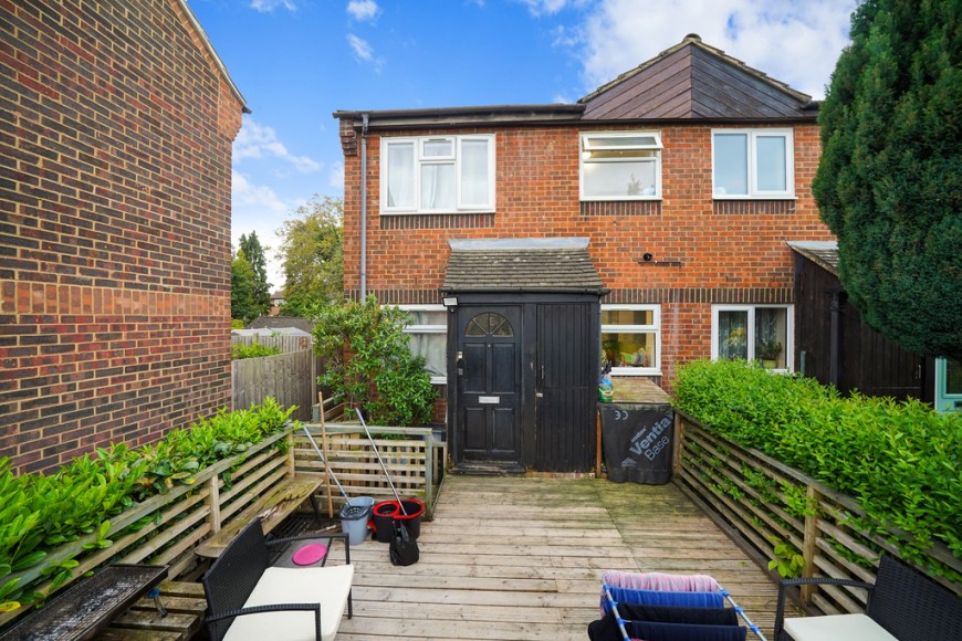 Temple Close, Wadley Road, E11