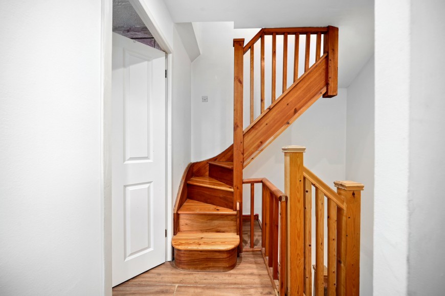 Temple Close, Wadley Road, E11
