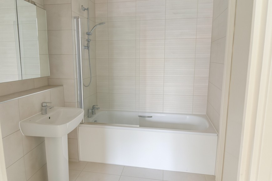 Upper North Street, E14