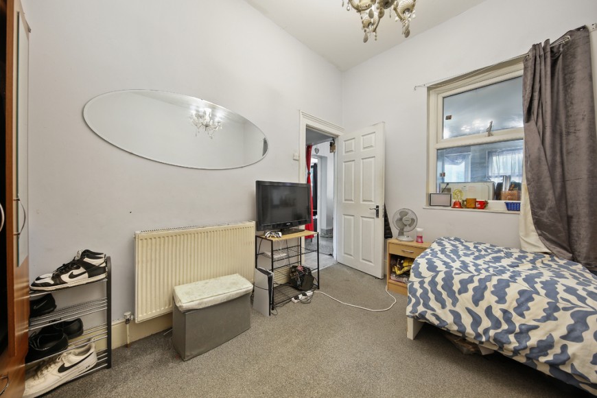Hampton Road, E7