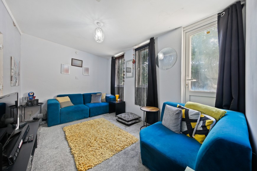 Hampton Road, E7