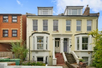 Earlham Grove, E7