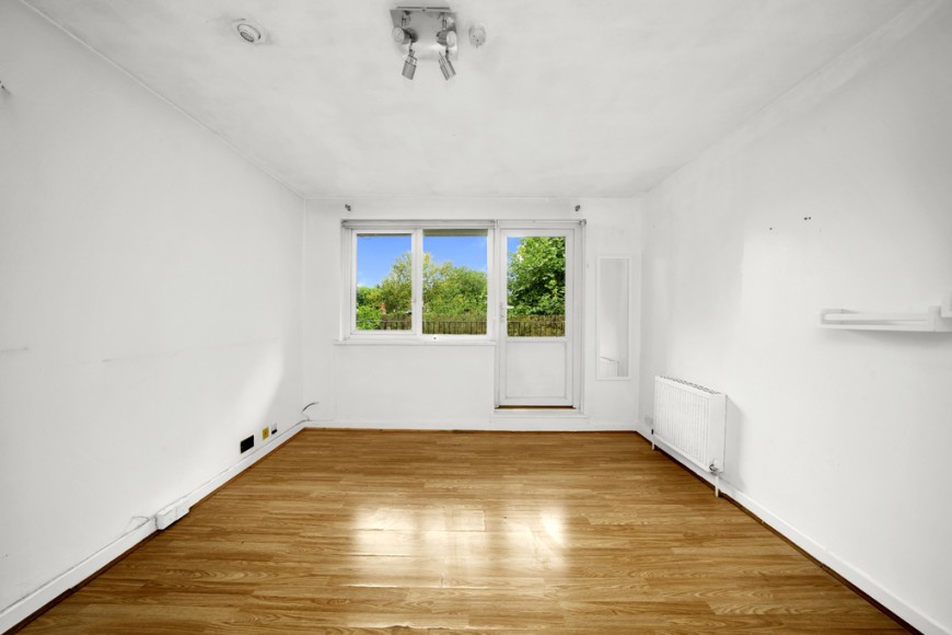 Bath Close, SE15
