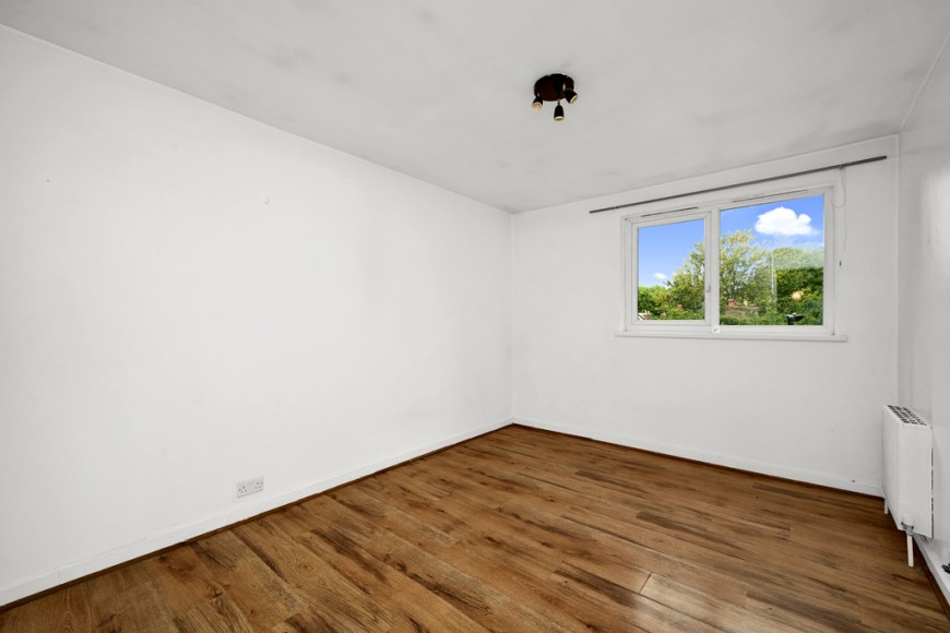 Bath Close, SE15