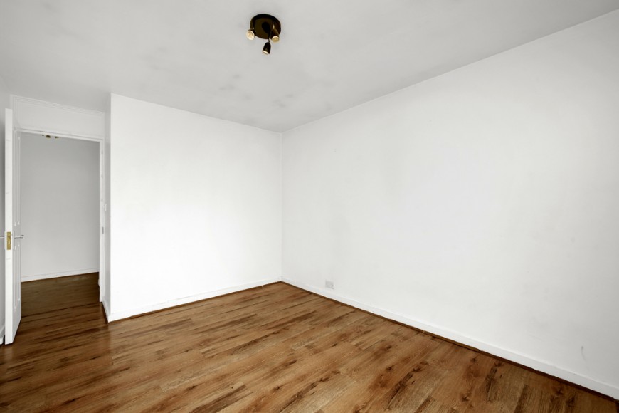 Bath Close, SE15
