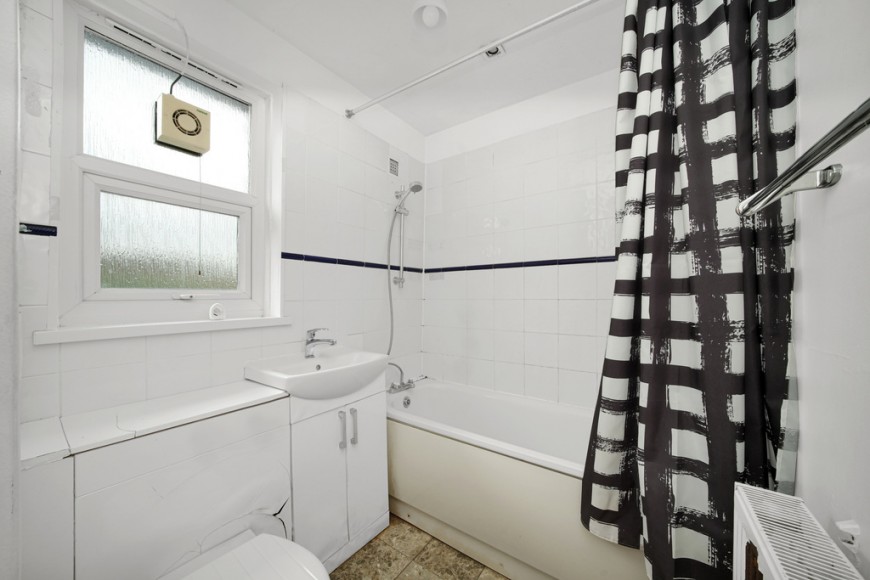 Bath Close, SE15