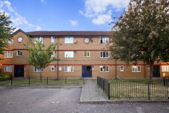 Harrier Way, E6