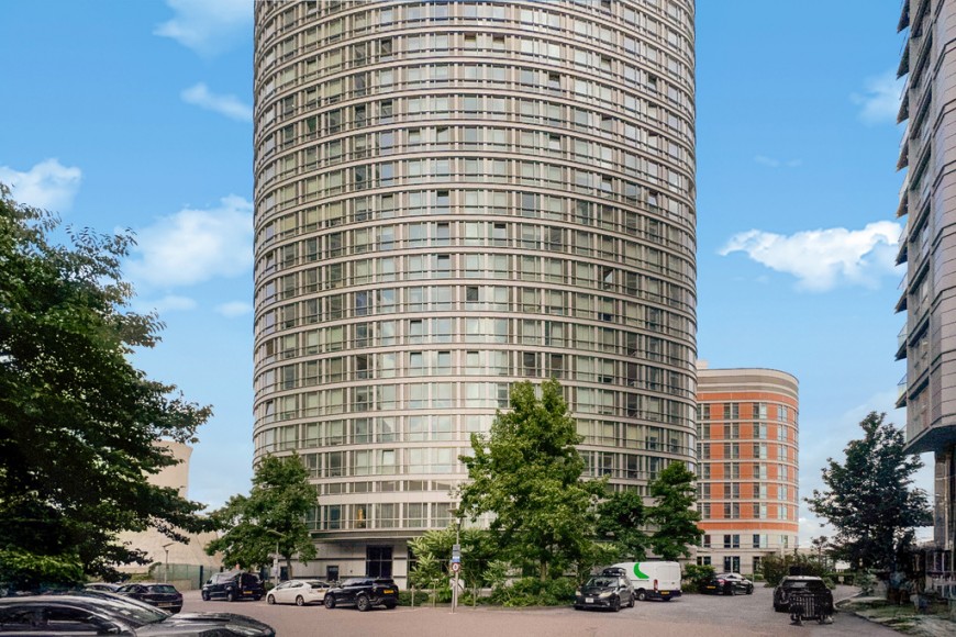 Fairmont Avenue, E14