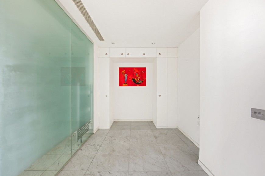 Fairmont Avenue, E14