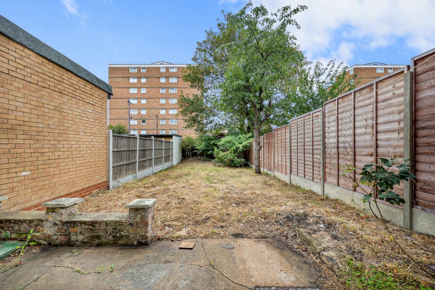 Chesterford Road, E12