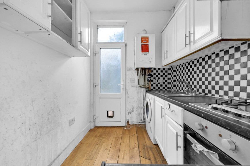 Chesterford Road, E12