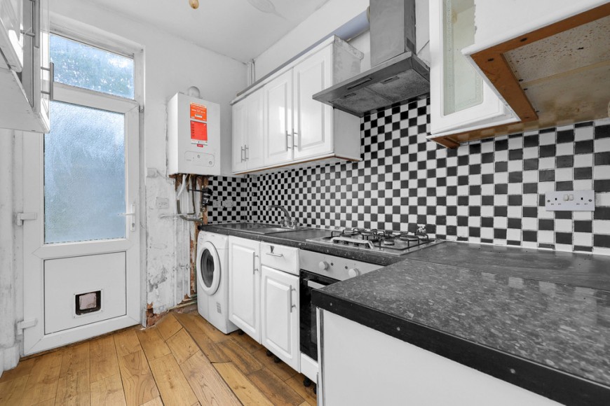 Chesterford Road, E12