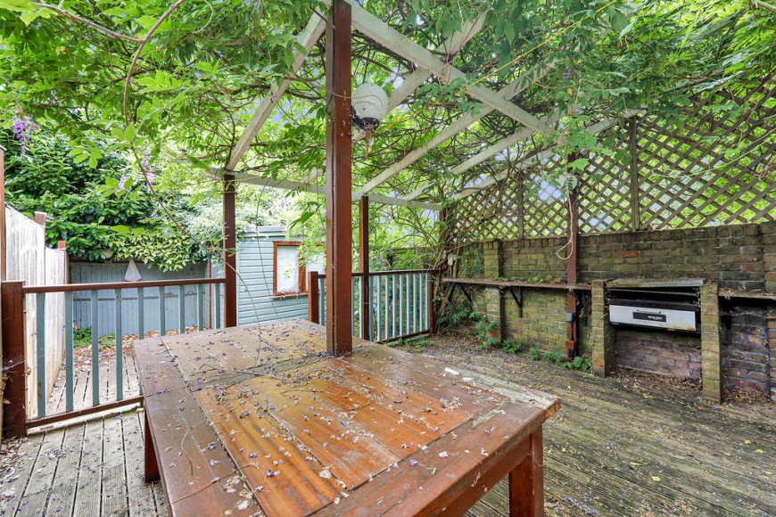 Cowper Road, KT2