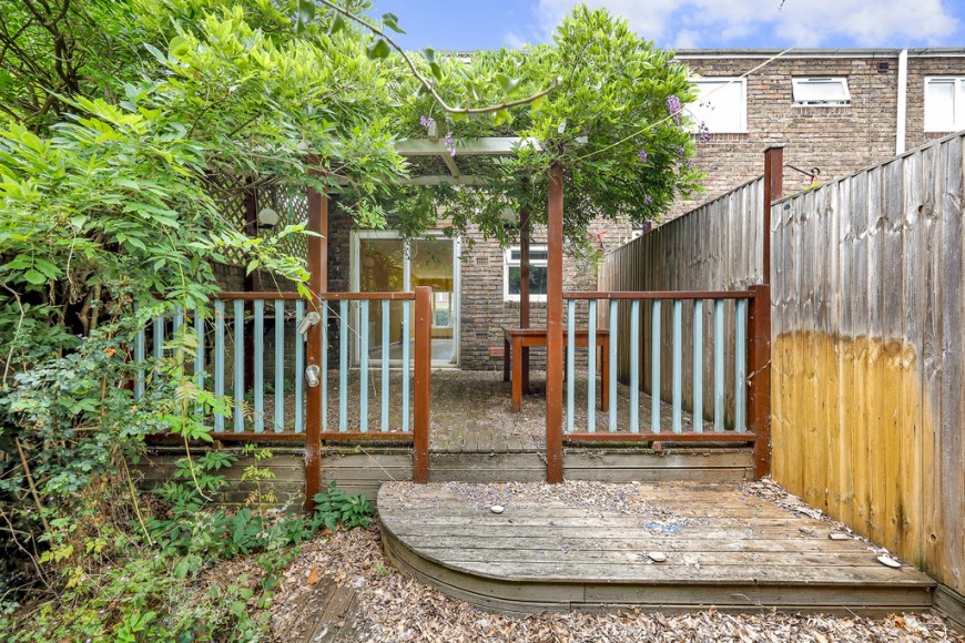 Cowper Road, KT2