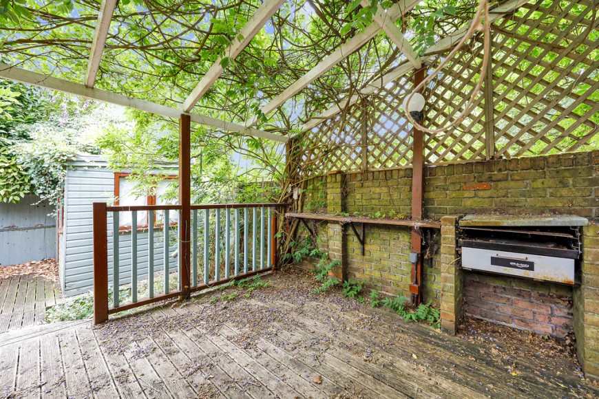Cowper Road, KT2