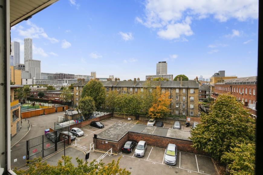 Wades Place, E14