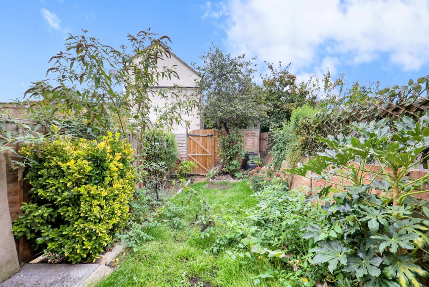 Eleanor Road, N11