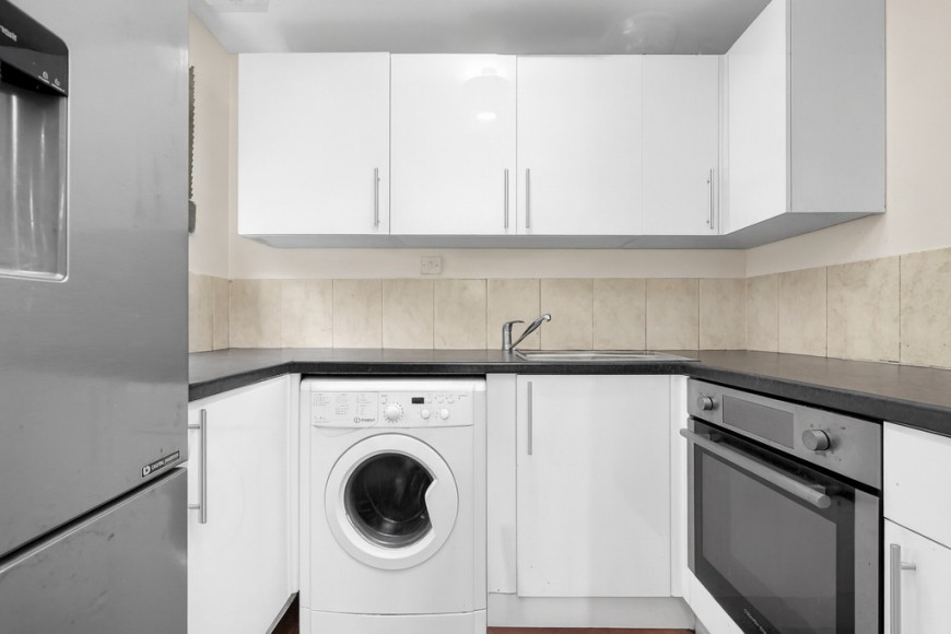 Somerset Gardens, N17