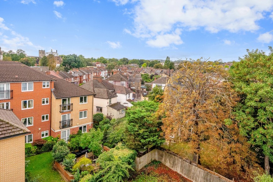 Curness Street, SE13