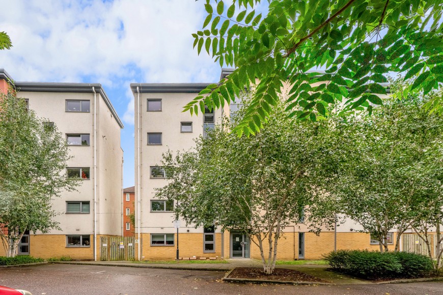 Curness Street, SE13