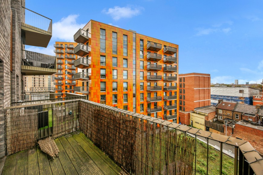 Maud Street, E16