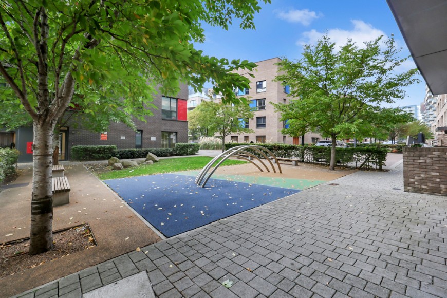 Peartree Way, SE10
