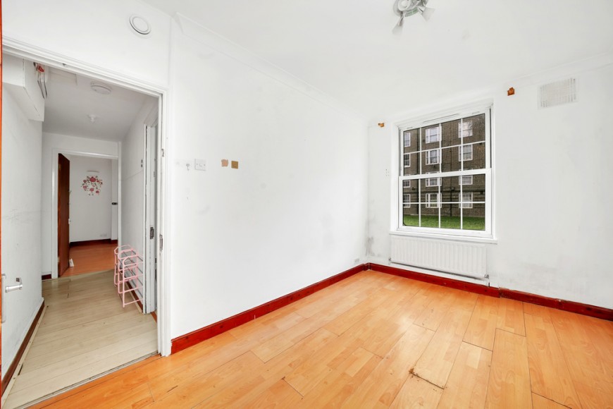 Chicksand Street, E1