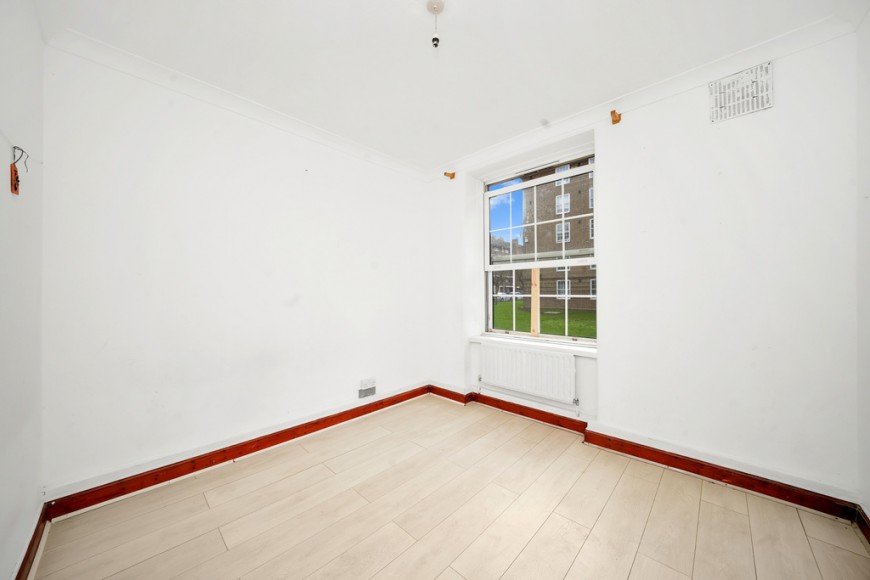 Chicksand Street, E1