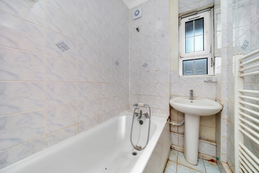 Chicksand Street, E1