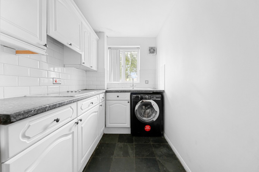 Wheat Sheaf Close, E14