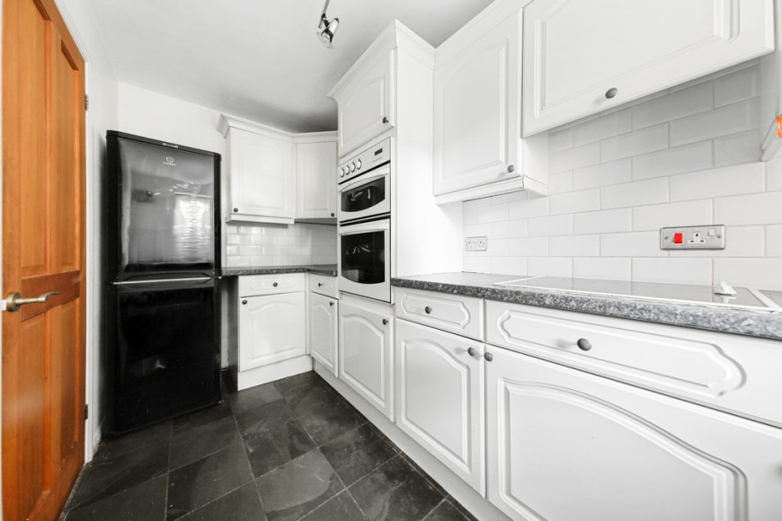 Wheat Sheaf Close, E14