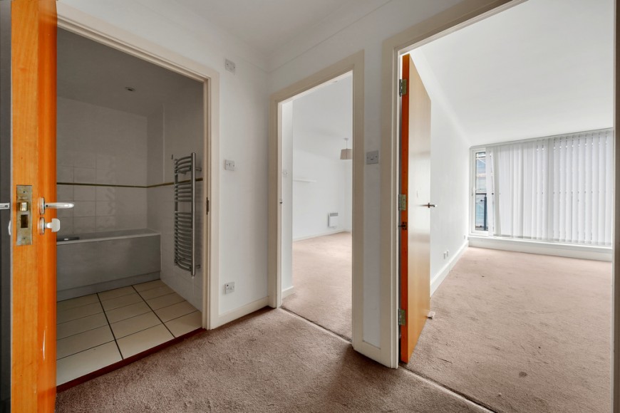 Boardwalk Place, E14