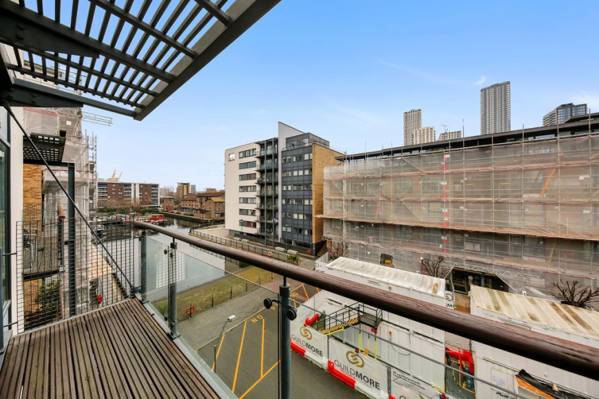 Boardwalk Place, E14