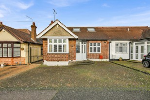 View College Gardens, E4