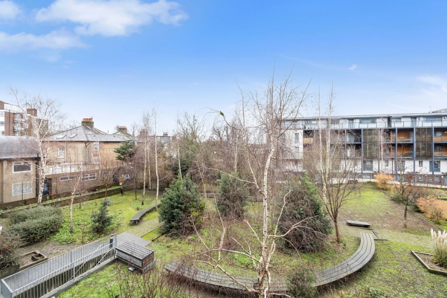 Streatham Place, SW2